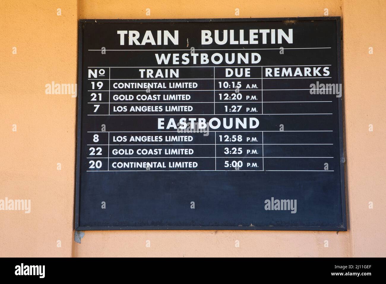 Programma dei treni al Kelso Depot Museum, Mojave National Preserve, California Foto Stock