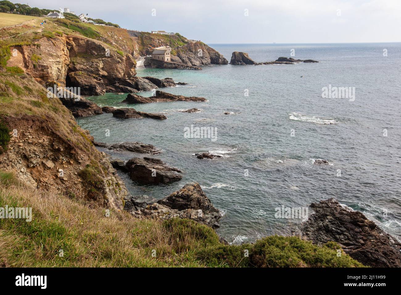 Vecchia stazione di Polpeor Cove Lifeboat a Lizard Point, Cornovaglia Foto Stock
