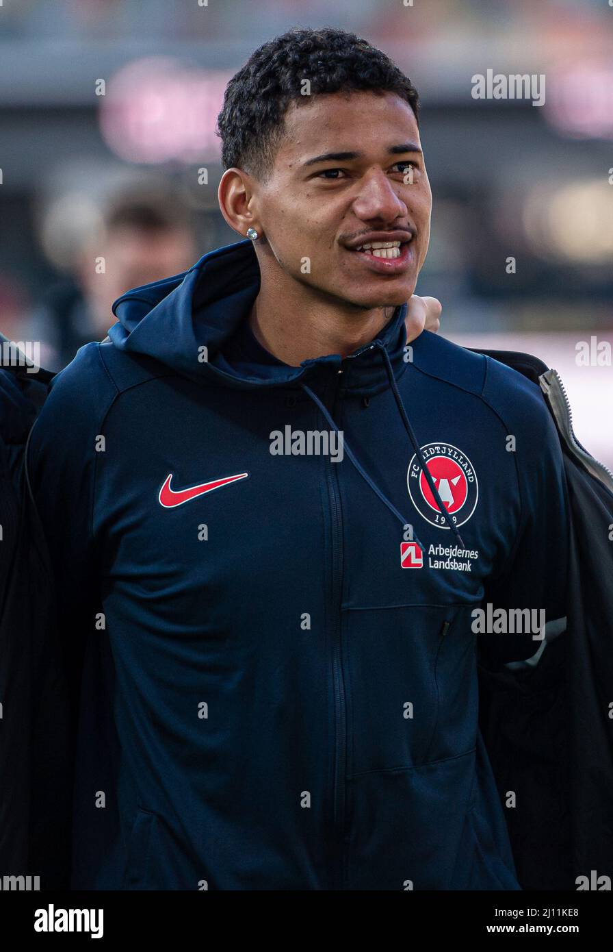 Silkeborg, Danimarca. 20th, marzo 2022. Marrony del FC Midtjylland festeggia la vittoria del 0-1 dopo la partita Superliga del 3F tra Silkeborg IF e FC Midtjylland al Jysk Park di Silkeborg. (Photo credit: Gonzales Photo - Morten Kjaer). Foto Stock