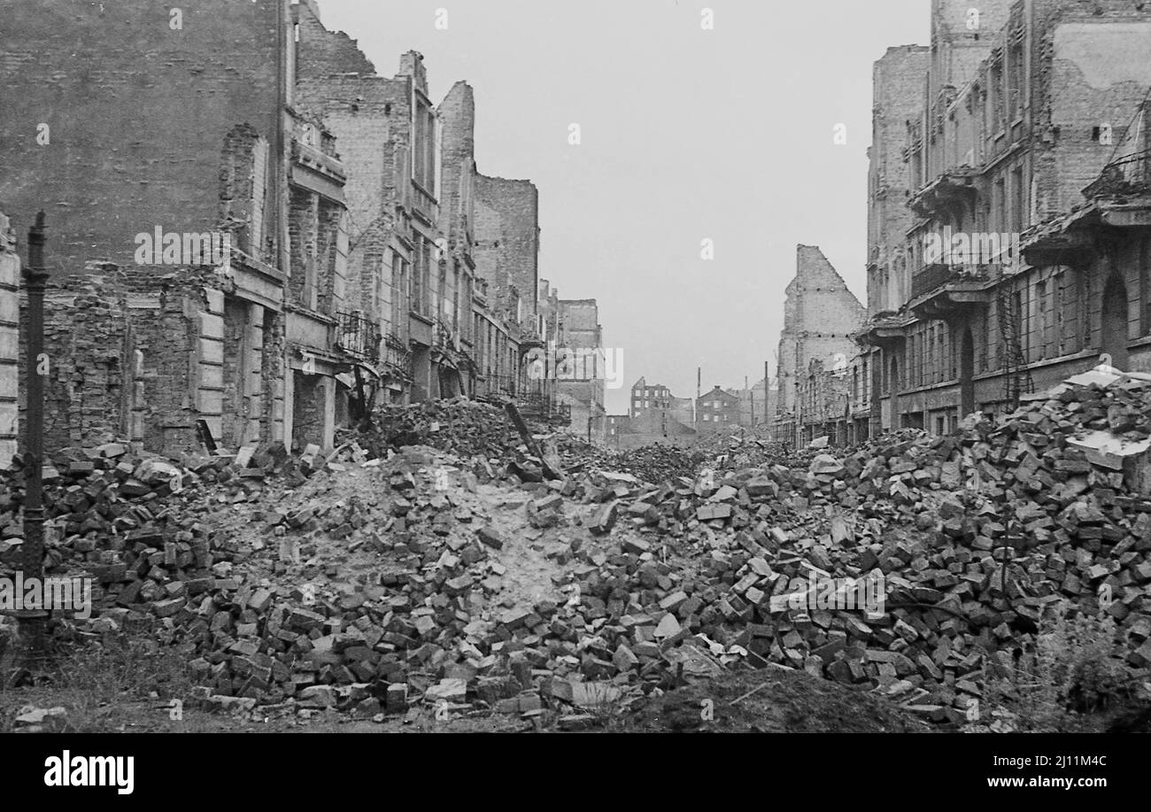 La bomba di Berlino danneggia dopo la seconda guerra mondiale Foto Stock