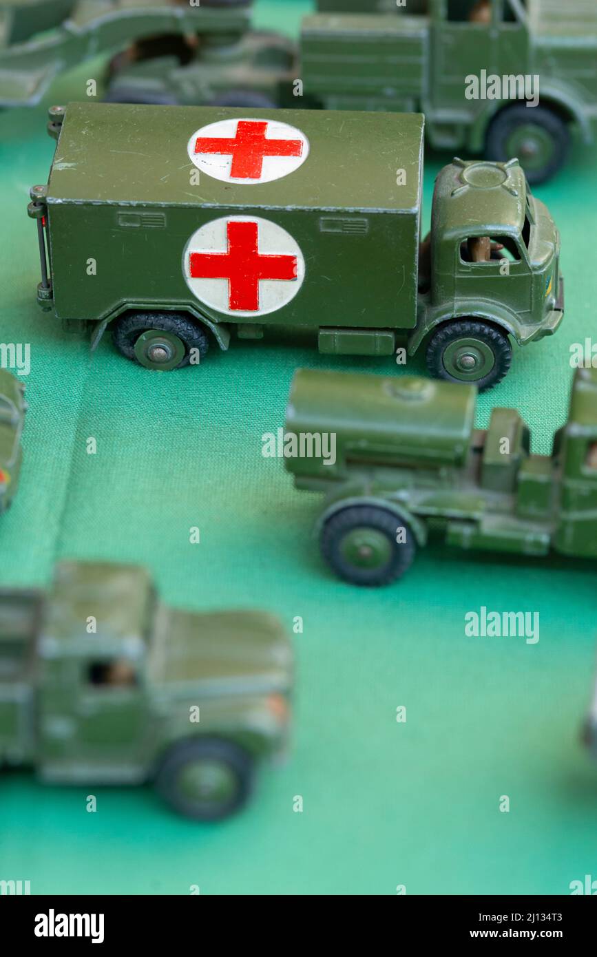 Veicoli militari vintage in miniatura Foto Stock