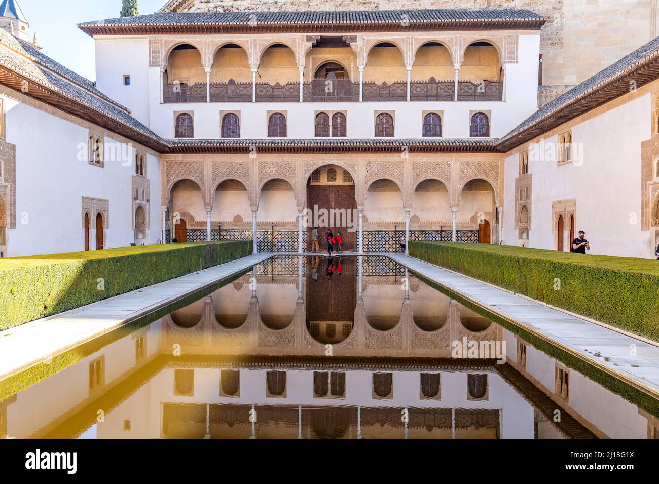 Der Myrtenhof, Welterbe Alhambra a Granada, Andalusia, spagnolo | la Corte dei Mirti, patrimonio mondiale dell'Alhambra a Granada, Andalusia, Spagna Foto Stock