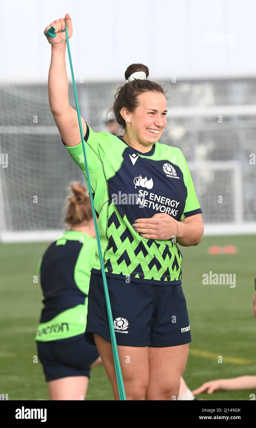 Oriam Sports Centre Edinburgh.Scotland.UK. 22nd marzo 22 .Scotland's Training Session for TikTok Women's Six Nations Rugby match vs Inghilterra . Scotland Captain Rachel Malcolm Credit: eric mccowat/Alamy Live News Foto Stock