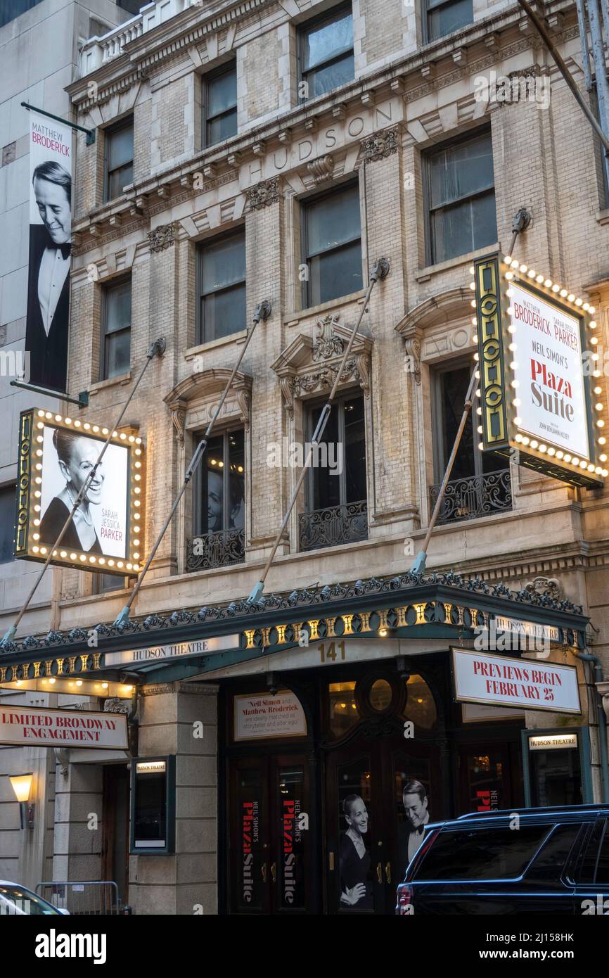 Hudson Theatre Marquee 'Plaza Suite' al Millennium Broadway Hotel, NYC USA Foto Stock