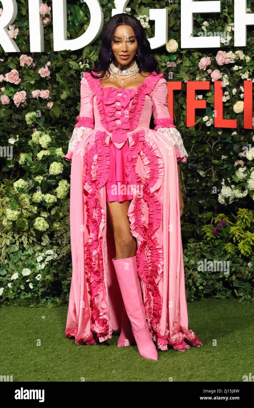 Munroe Bergdorf, Bridgerton Season 2 World Premiere, Tate Modern, Londra, UK, 22 marzo 2022, Foto di Richard Goldschmidt Foto Stock