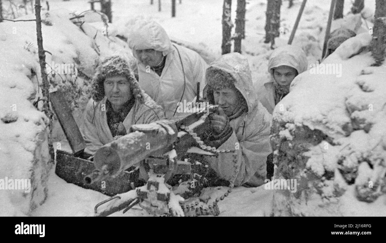 GUERRA RUSSO-FINLANDESE 1939-1940. Un equipaggio finlandese di mitragliatrici con la mitragliatrice Maxim M/09-21 nel febbraio 1940; Foto Stock