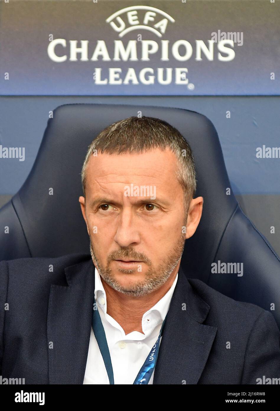 MANCHESTER, INGHILTERRA - 24 AGOSTO 2016: Mihai Stoica ufficiale della FCSB raffigurata prima della seconda tappa del legame della UEFA Champions League 2016/17 tra Manchester City (Engalnd) e FCSB (Romania) all'Etihad Stadium. Copyright: Cosmin Iftode/Picstaff Foto Stock