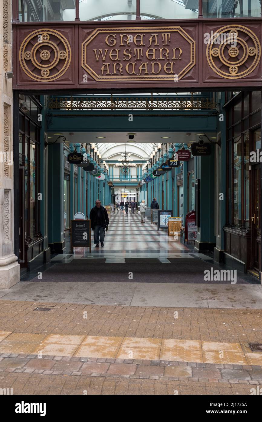 Great Western Arcade nel centro di Birmingham Foto Stock