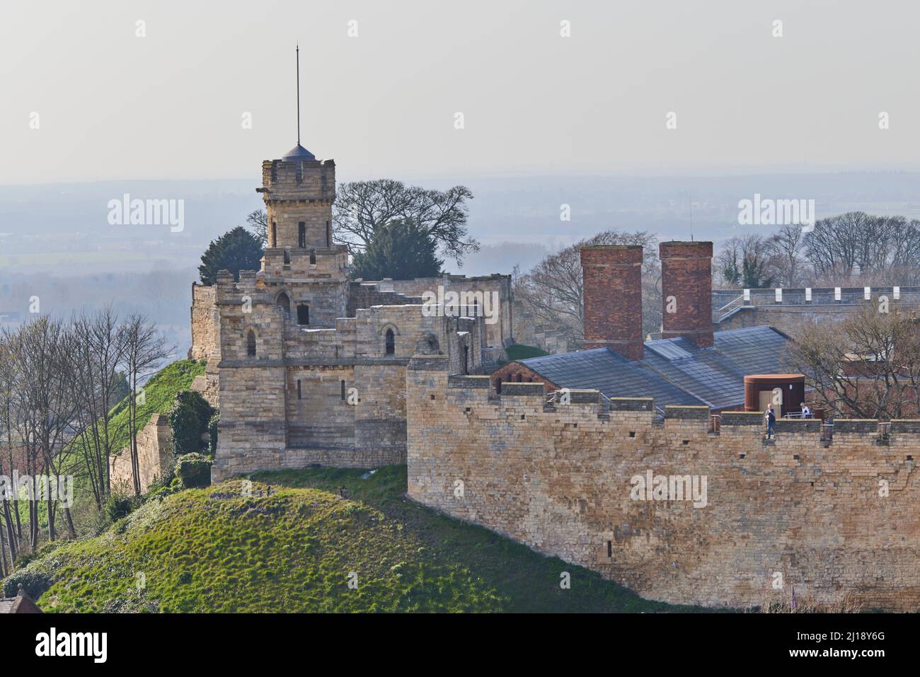 La Torre dell'Osservatorio, parte del Castello di Lincoln, costruita da Guglielmo il Conquistatore sul sito di una fortezza romana preesistente nel 11th secolo. Foto Stock