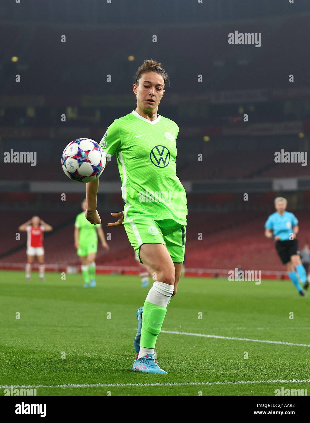 Londra, Inghilterra, 23rd marzo 2022. Felicitas Rauch di VFL Wolfsburg durante la partita della UEFA Womens Champions League all'Emirates Stadium di Londra. Il credito d'immagine dovrebbe leggere: David Klein / Sportimage Credit: Sportimage/Alamy Live News Foto Stock