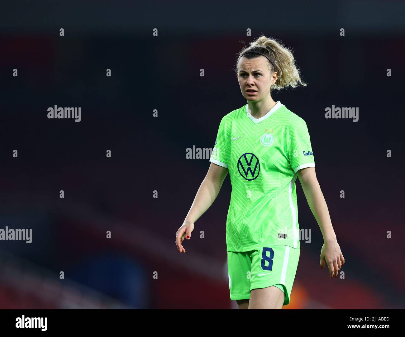 Londra, Inghilterra, 23rd marzo 2022. Lena Latwein della VFL Wolfsburg durante la partita della UEFA Womens Champions League all'Emirates Stadium di Londra. Il credito d'immagine dovrebbe essere: David Klein / Sportimage Foto Stock