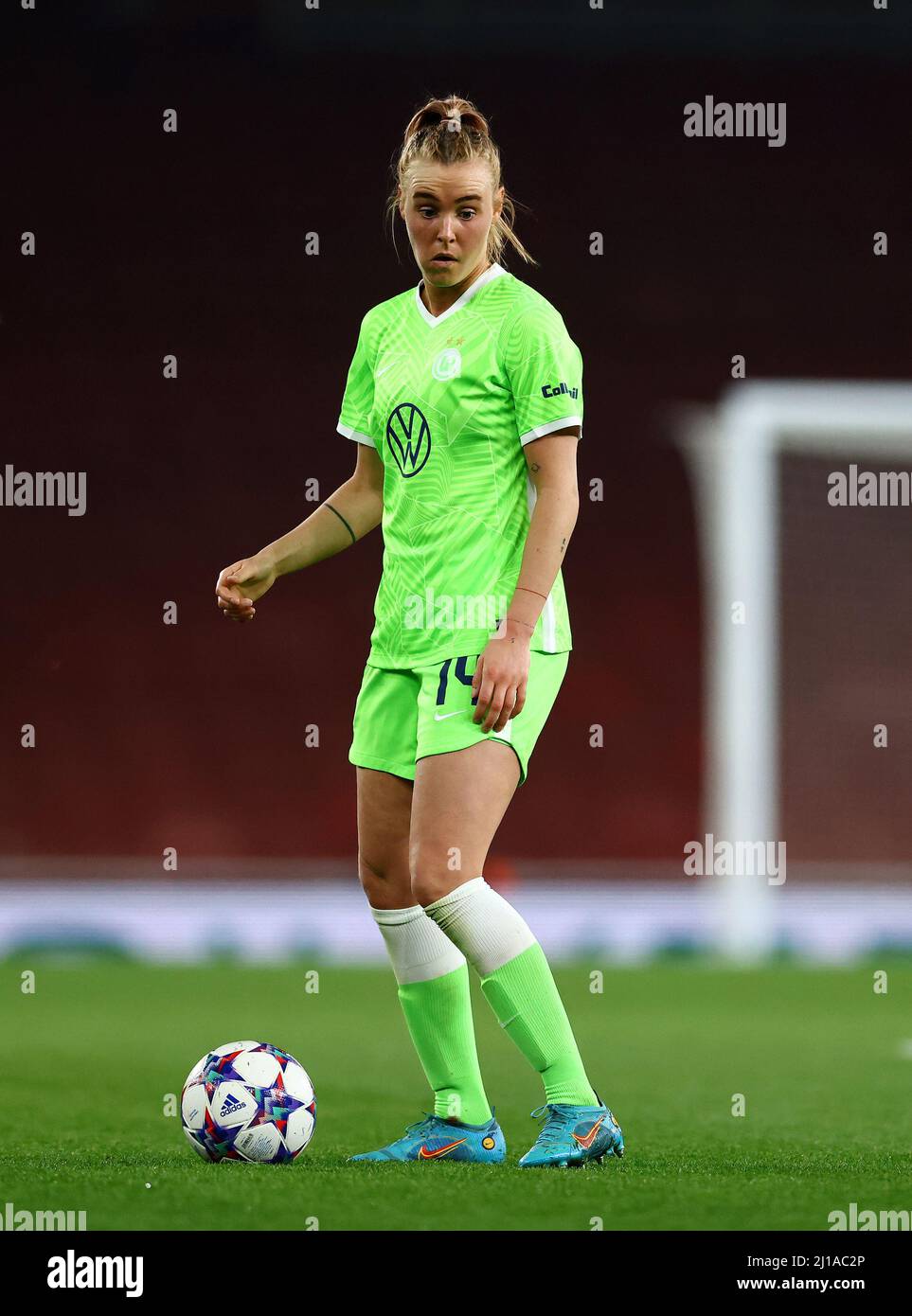 Londra, Inghilterra, 23rd marzo 2022. Jill Roord di VFL Wolfsburg durante la partita della UEFA Womens Champions League all'Emirates Stadium di Londra. Il credito d'immagine dovrebbe essere: David Klein / Sportimage Foto Stock