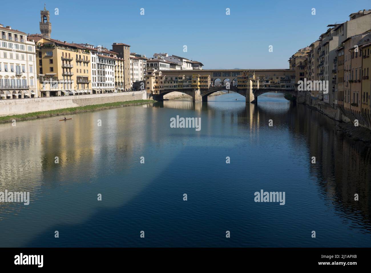 Ponte Vecchio e fiume Arno Firenze Foto Stock