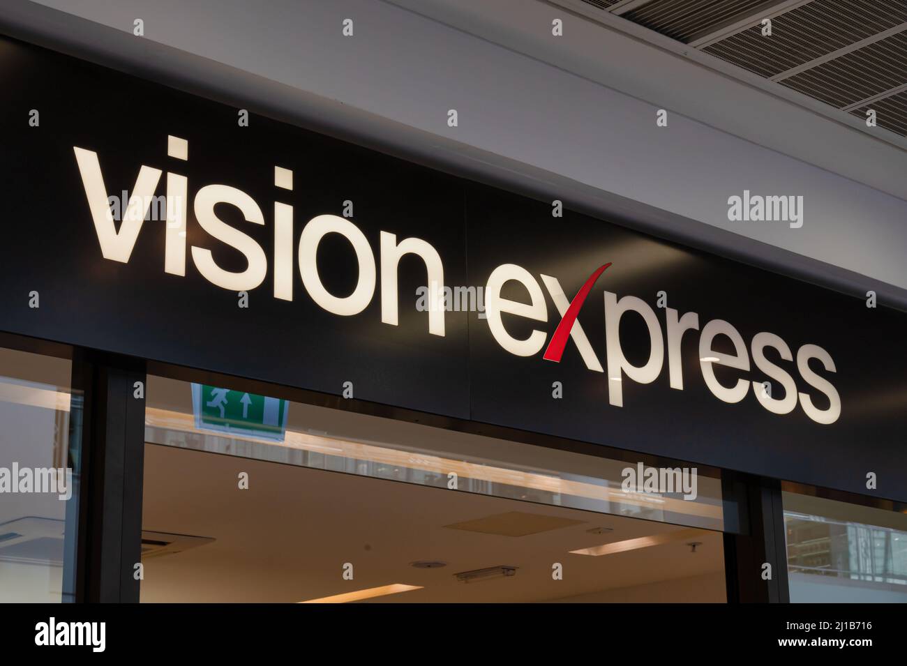 Facciata vision express immagini e fotografie stock ad alta risoluzione