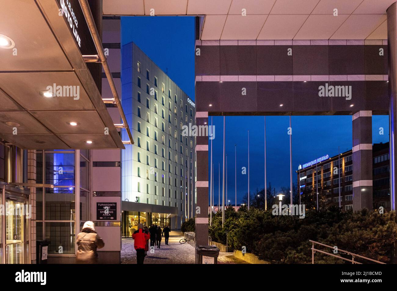 COMPLESSO MODERNO, TAMPERE HALL, IL MUSEO MOOMIN E IL CORTILE DELL'HOTEL BY MARRIOTT, TAMPERE, FINLANDIA, EUROPA Foto Stock