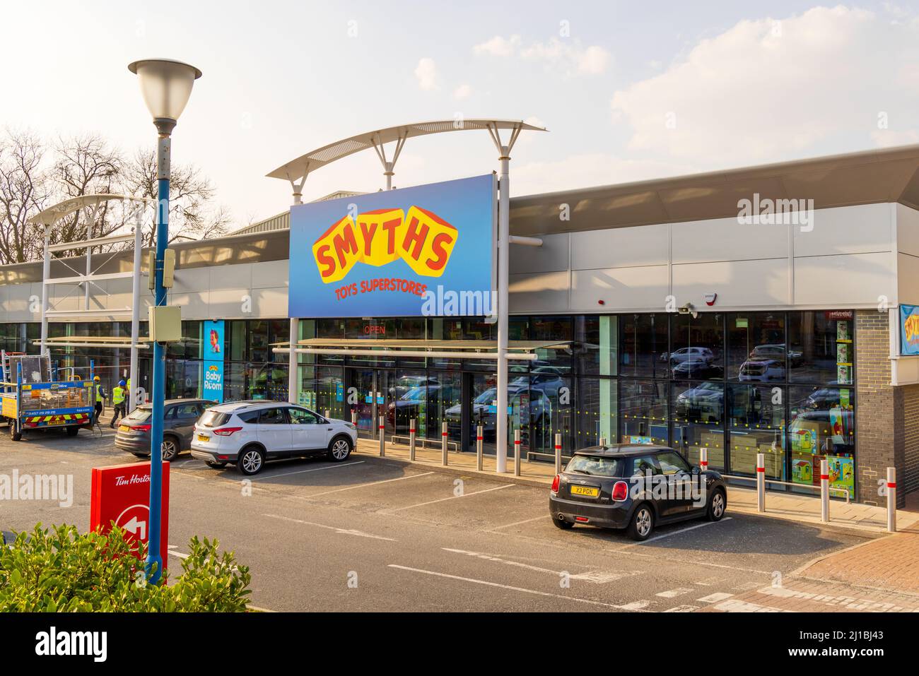 Smyths Toys Superstore in un punto vendita al dettaglio. Harlow, Essex. REGNO UNITO Foto Stock