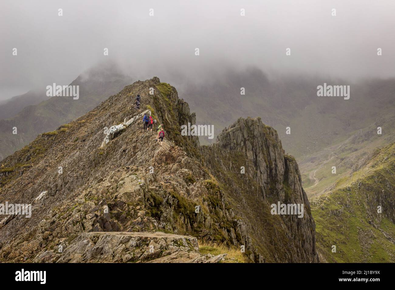 Parte esposta del Crib Goch Ridge Walk Foto Stock