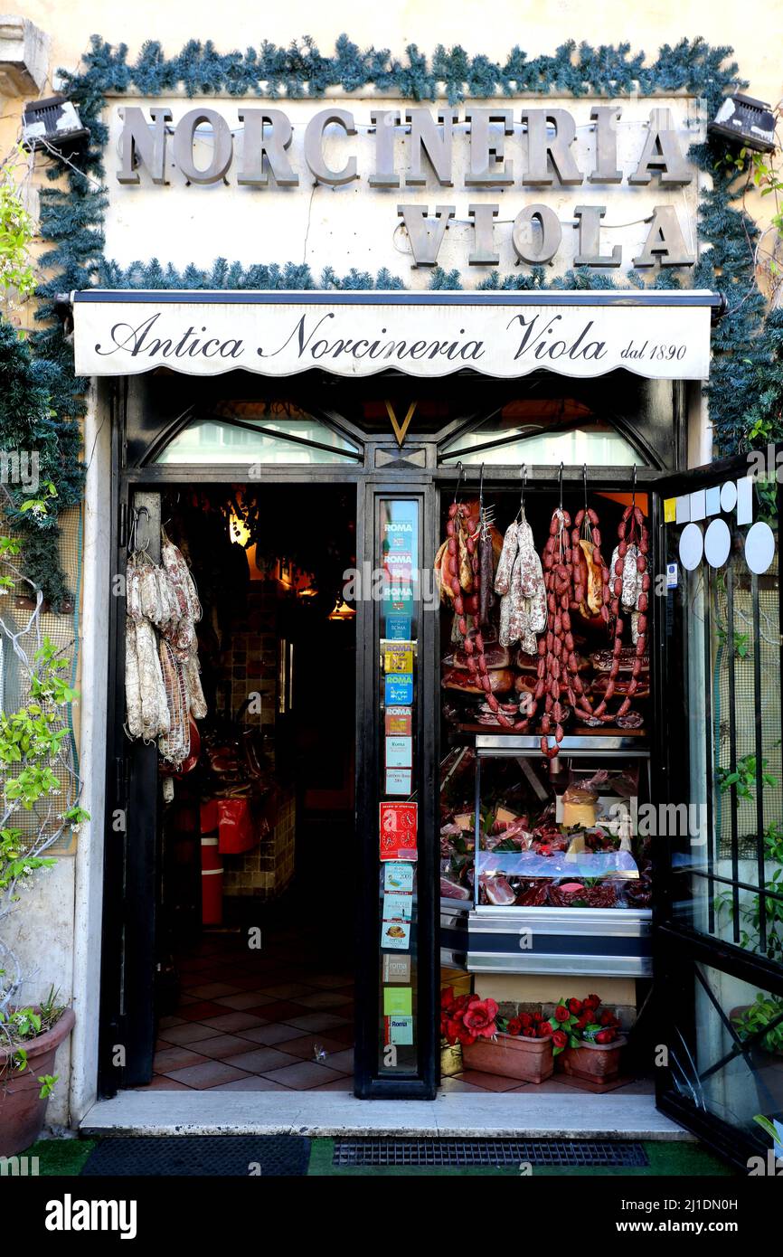 Italia. Roma. Delicatessen a Roma. Foto Stock