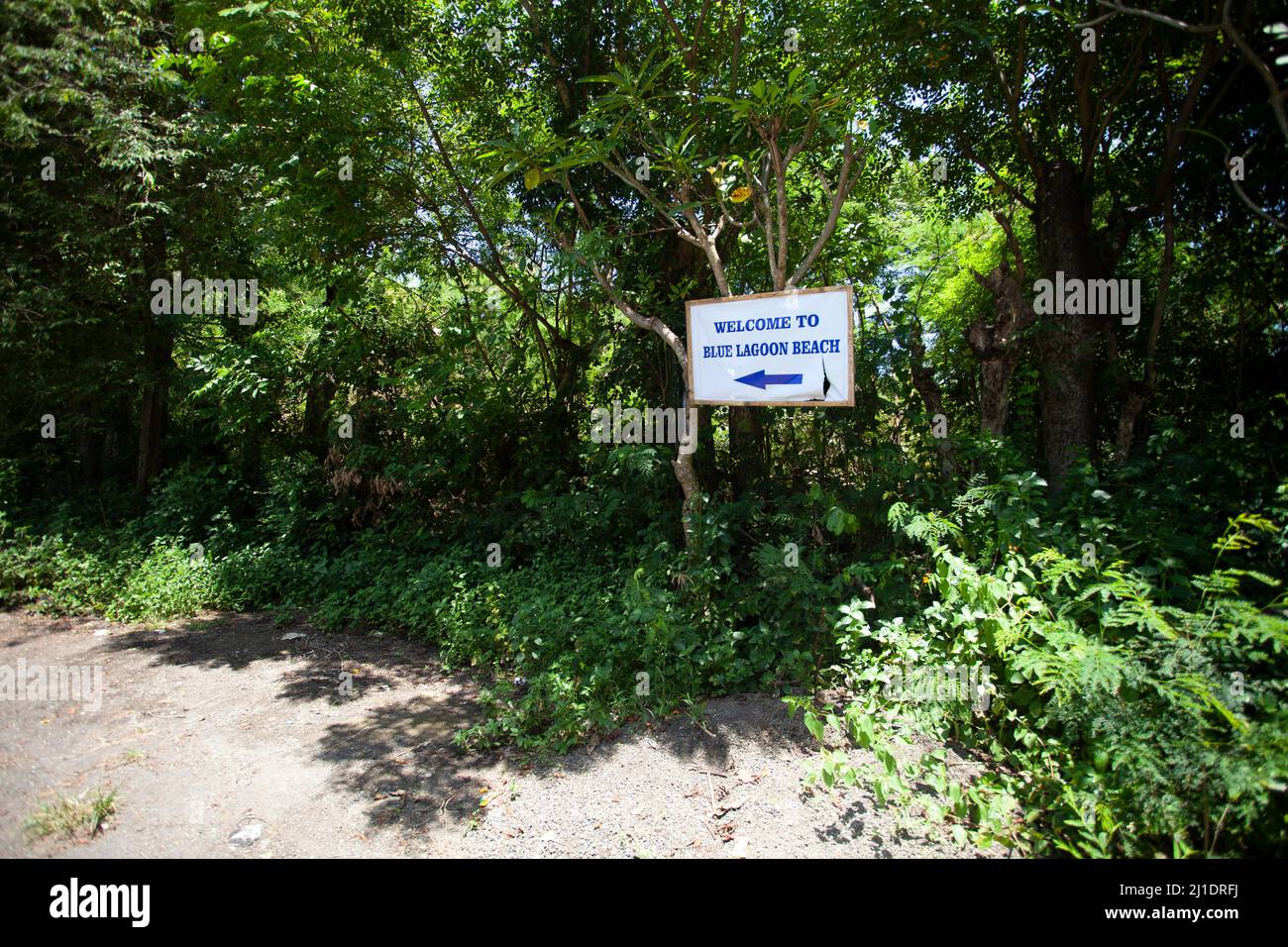 Blue Lagoon Beach a Padangbai, costa orientale di Bali, Indonesia conosciuta per lo snorkeling e le immersioni subacquee. Foto Stock