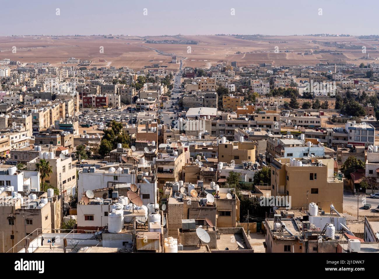 Lo skyline della città di Madaba, il Governatorato di Madaba, Giordania. Foto Stock