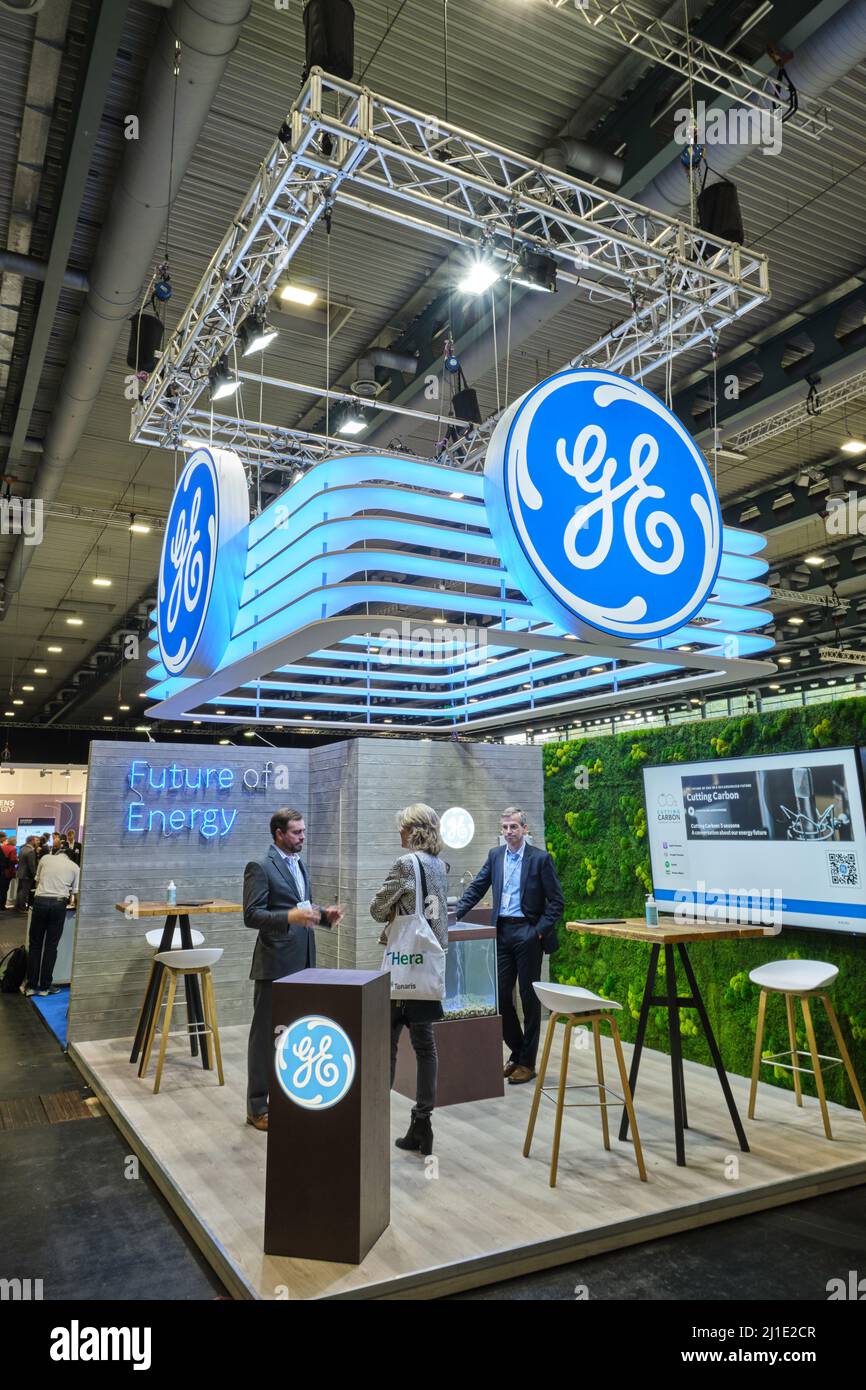21.10.2021, Germania, Brema, Brema - la fiera Carbon Capture Technology Expo Europe / Hydrogen Technology Expo Europe, stand di GE gas Power. Gas GE Foto Stock