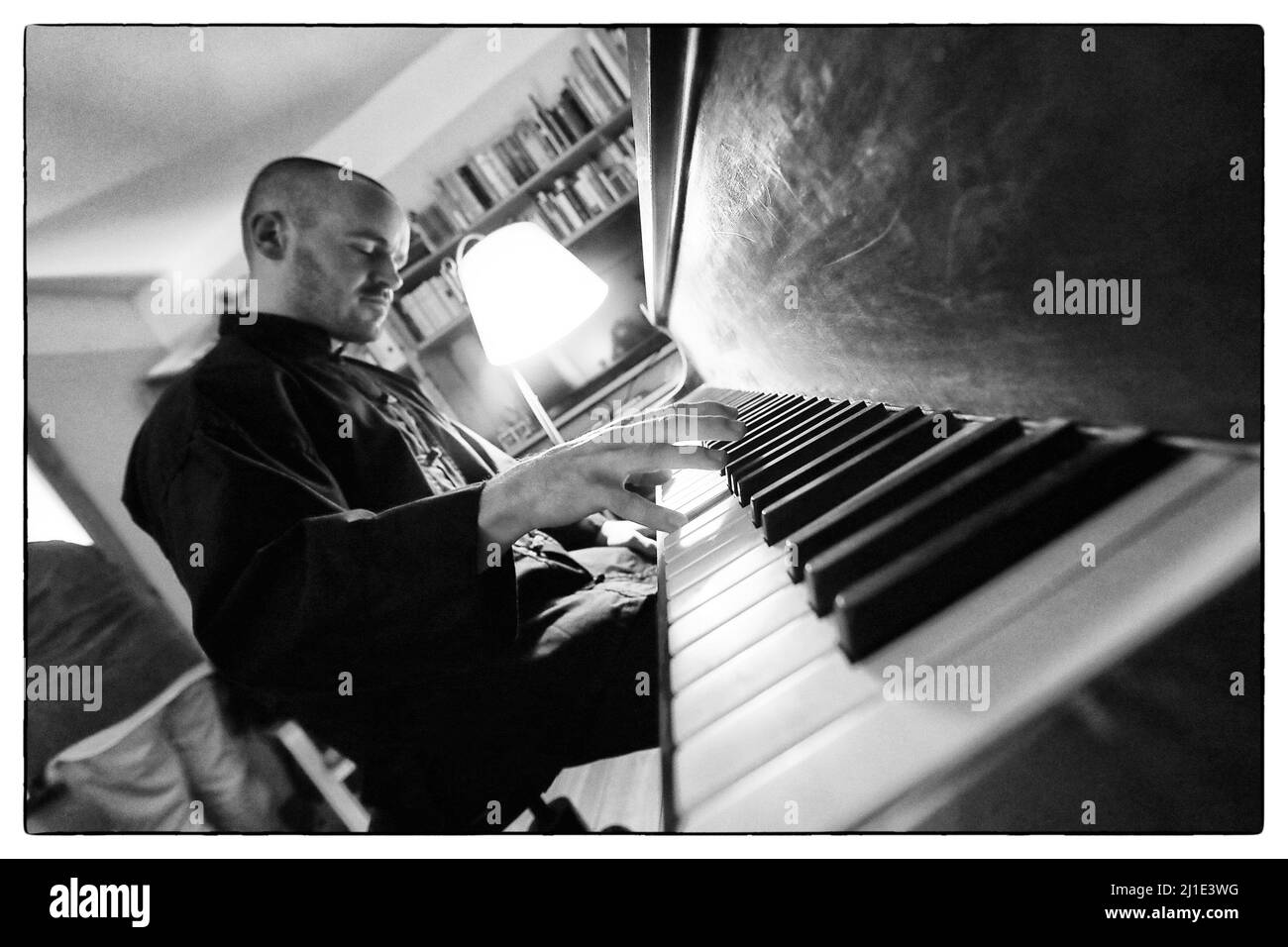 30.10.2021, Germania, Meclemburgo-Pomerania occidentale, Schependorf - Christoph Spangenberg, pianista. 00S211030D514CAROEX.JPG [VERSIONE DEL MODELLO: NO, PROPRIETÀ Foto Stock