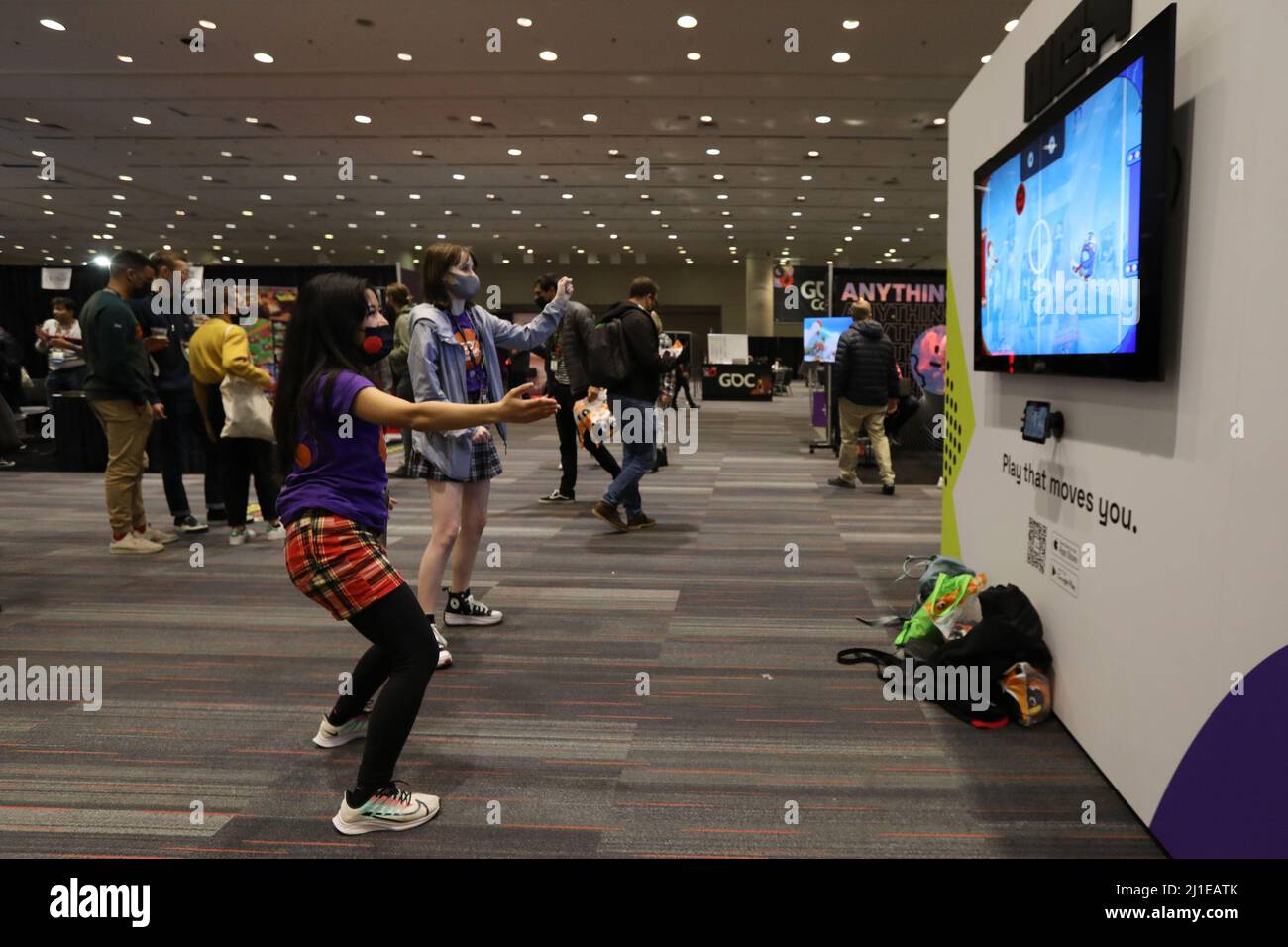 San Francisco, Stati Uniti. 24th Mar 2022. Persone partecipano alla Game Developers Conference al Moscone Center di San Francisco, California, Stati Uniti, 24 marzo 2022. Credit: Liu Yilin/Xinhua/Alamy Live News Foto Stock