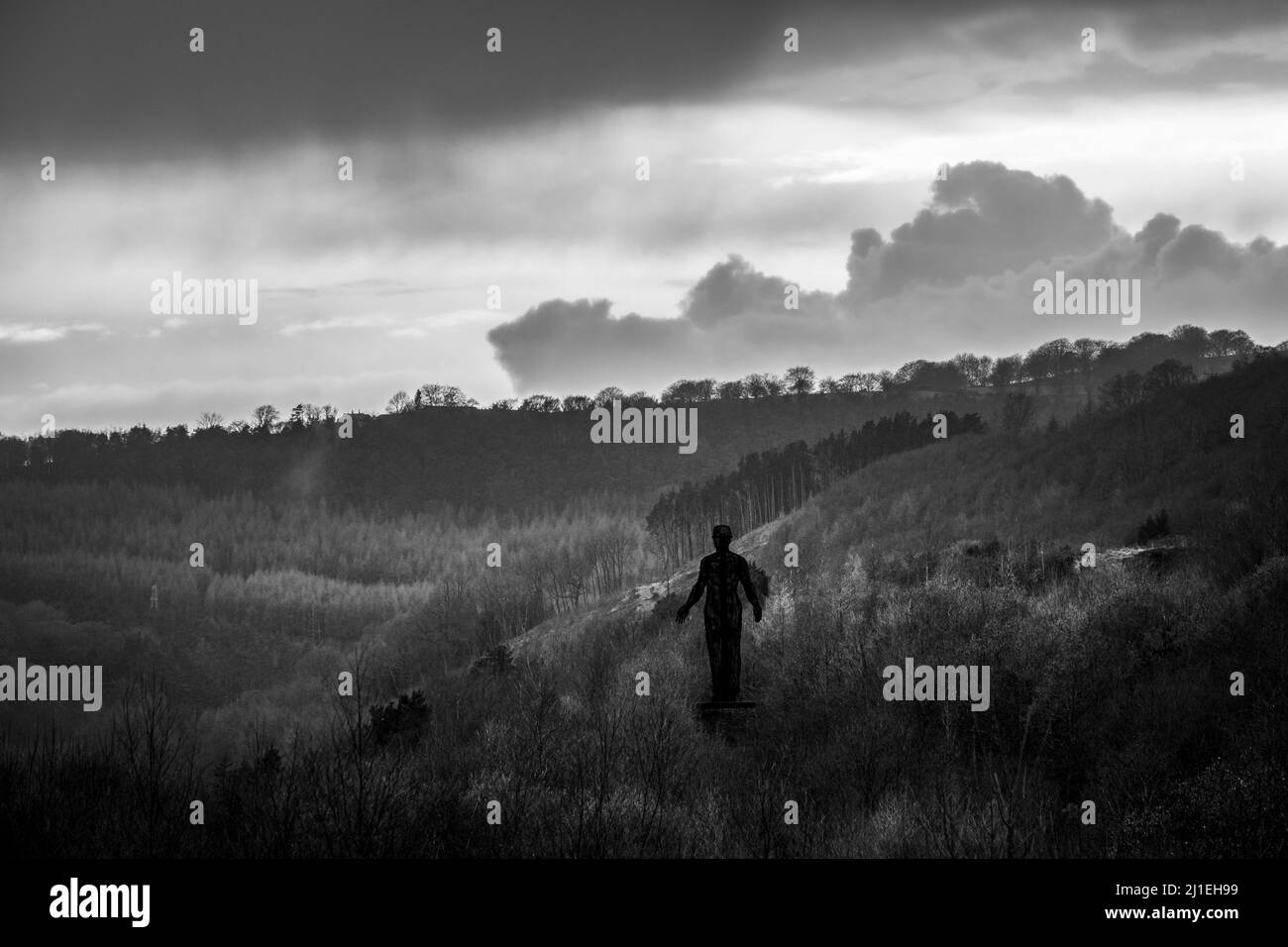 La scultura Guardiano delle Valli, Six Bells, Abertillery, Blaenau Gwent, Galles del Sud Foto Stock