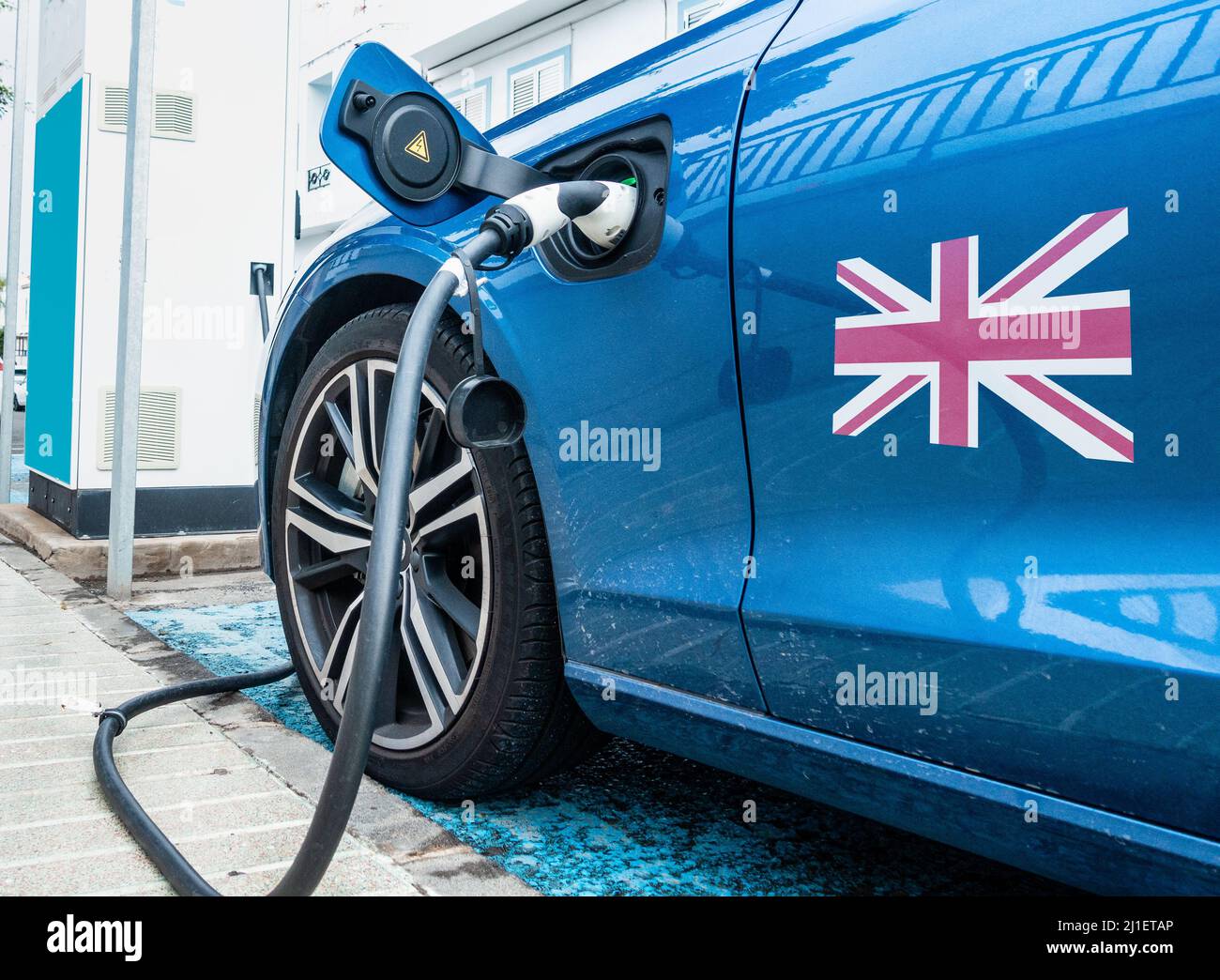 Concetto di punto di ricarica per auto elettriche. REGNO UNITO Foto Stock