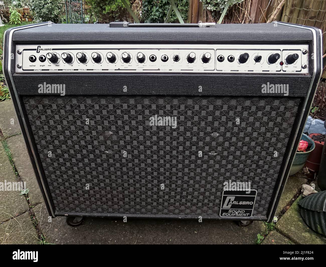 Amplificatore combo per chitarra Carlsbro vintage (vista frontale) Foto Stock