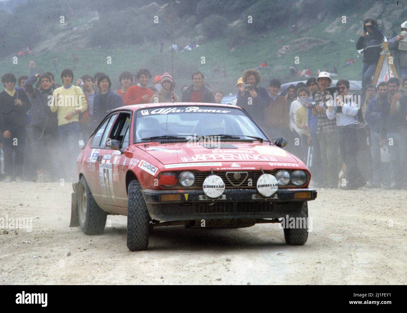 Micky Michela Martinelli (CH) mouse Chantal Galli (CH) Alfa Romeo Alfetta Gtv6 GRA Astigiana Corse Foto Stock