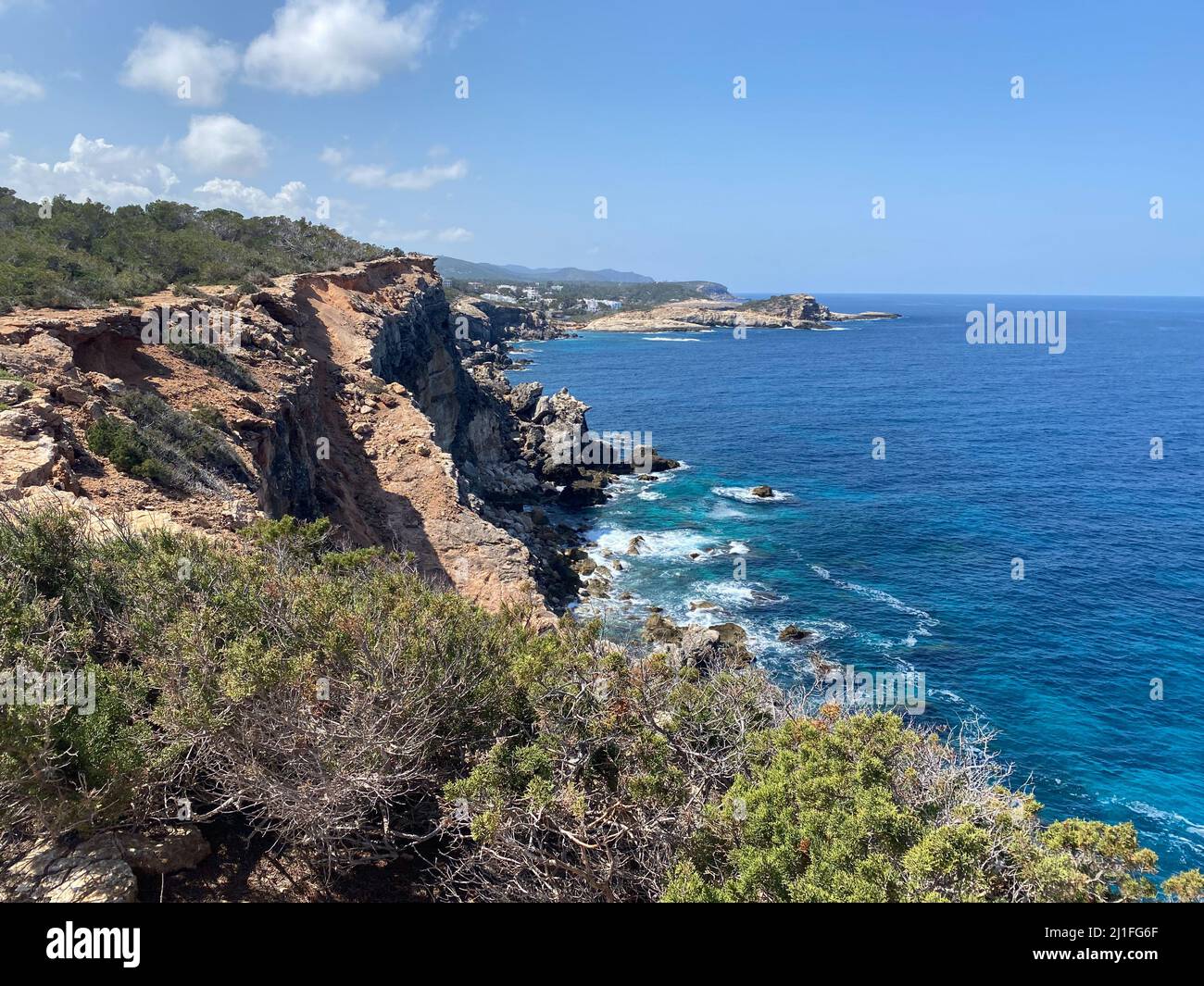 Vista sulla costa dell'isola di Ibiza Foto Stock