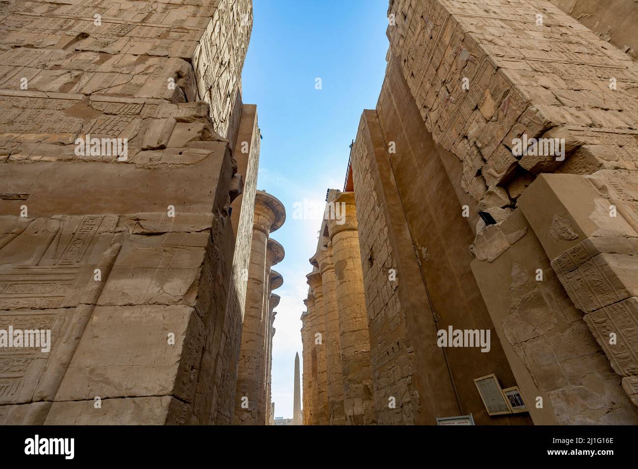 Ingresso principale al complesso del Tempio di Karnak a Luxor Foto Stock