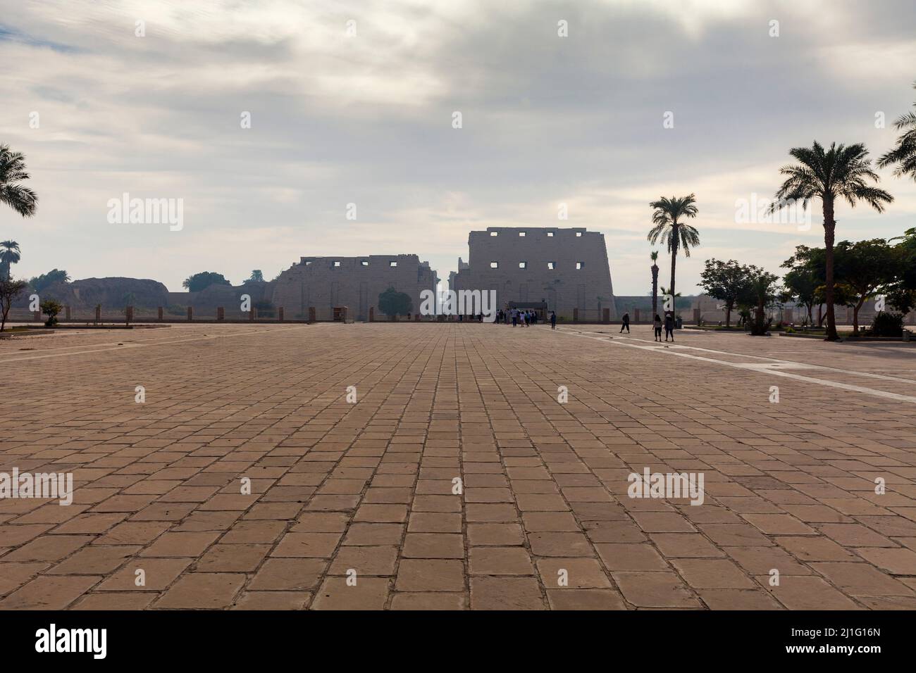Ingresso principale al complesso del Tempio di Karnak a Luxor Foto Stock