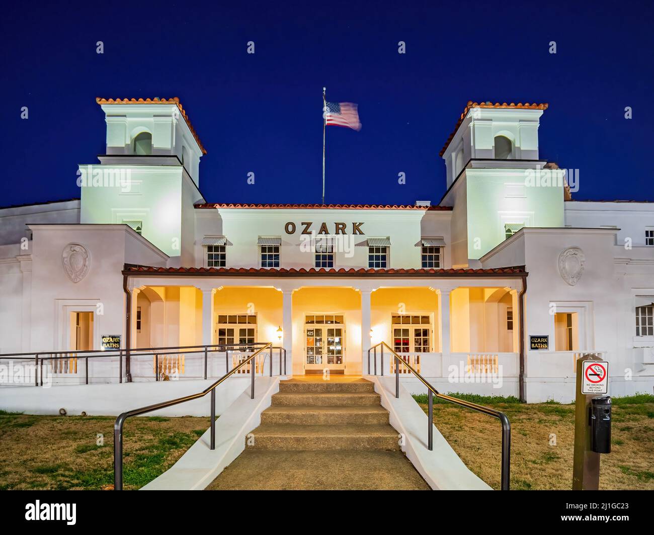 Arkansas, MAR 19 2022 - veduta serale della casa di Ozark Foto Stock