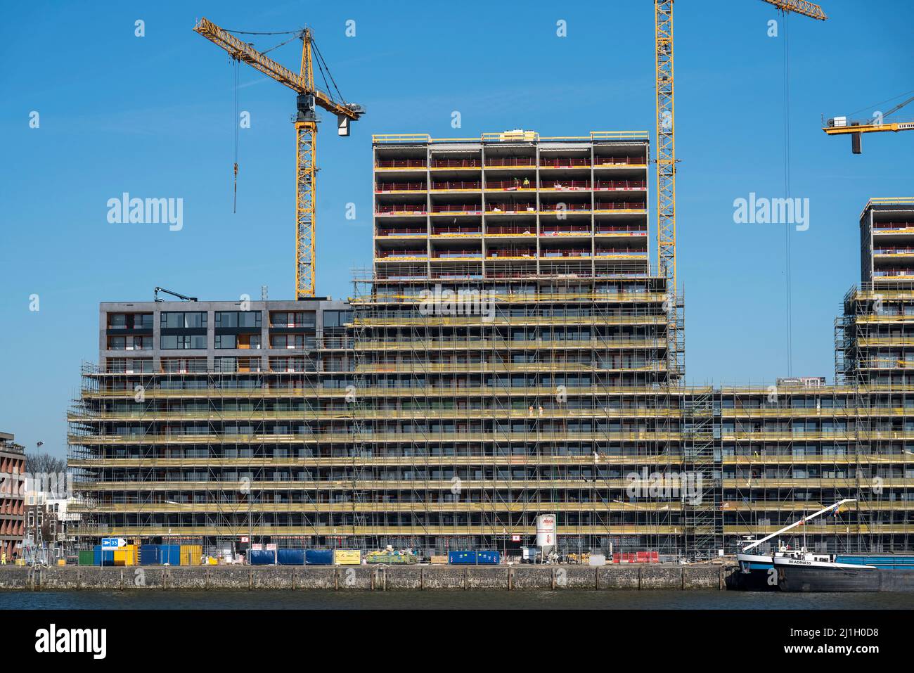 Cantiere, nuova costruzione di alti edifici residenziali, progetto Havenkwartier Katendrecht, oltre 160 nuovi appartamenti sono in costruzione lei Foto Stock