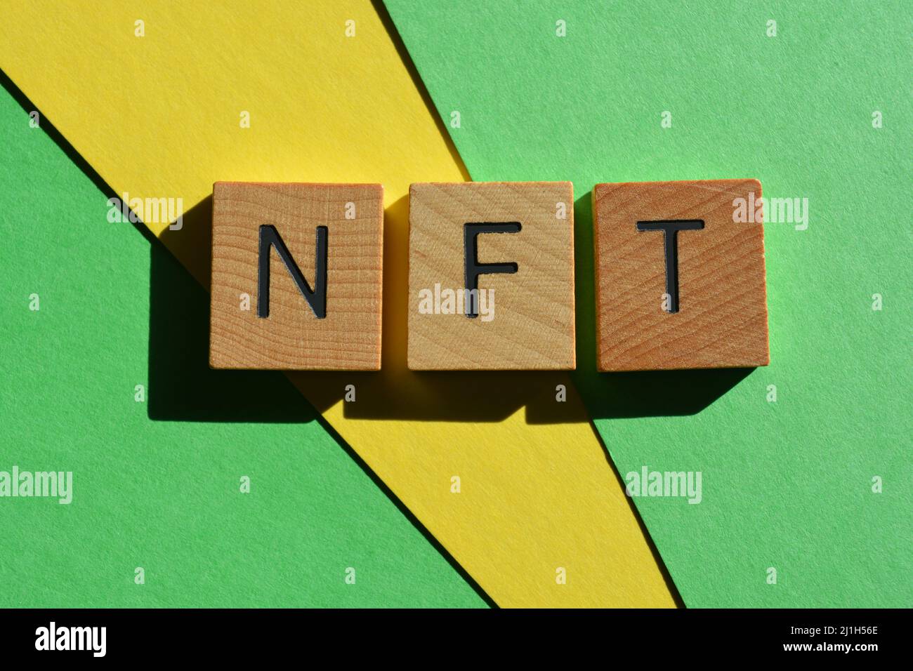 NFT, abbreviazione di non-Fungial Token, un'unità non intercambiabile di dati memorizzati su un blockchain che può essere venduto o commercializzato Foto Stock
