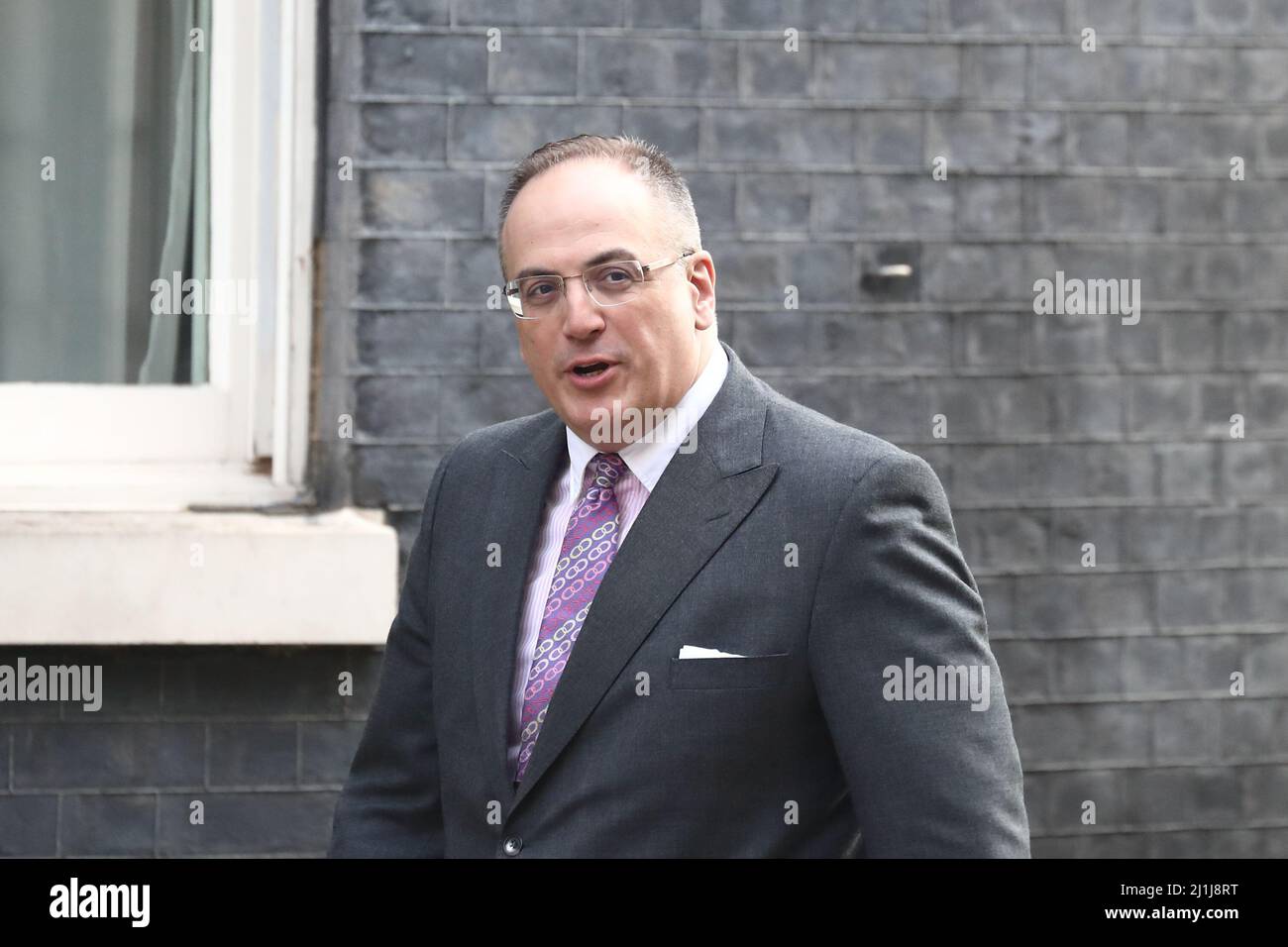 Londra, Regno Unito, 23rd marzo 2022. Il generale del Paymaster Michael Ellis arriva a Downing Street per il pre-budget Cabinet Meeting. Foto Stock