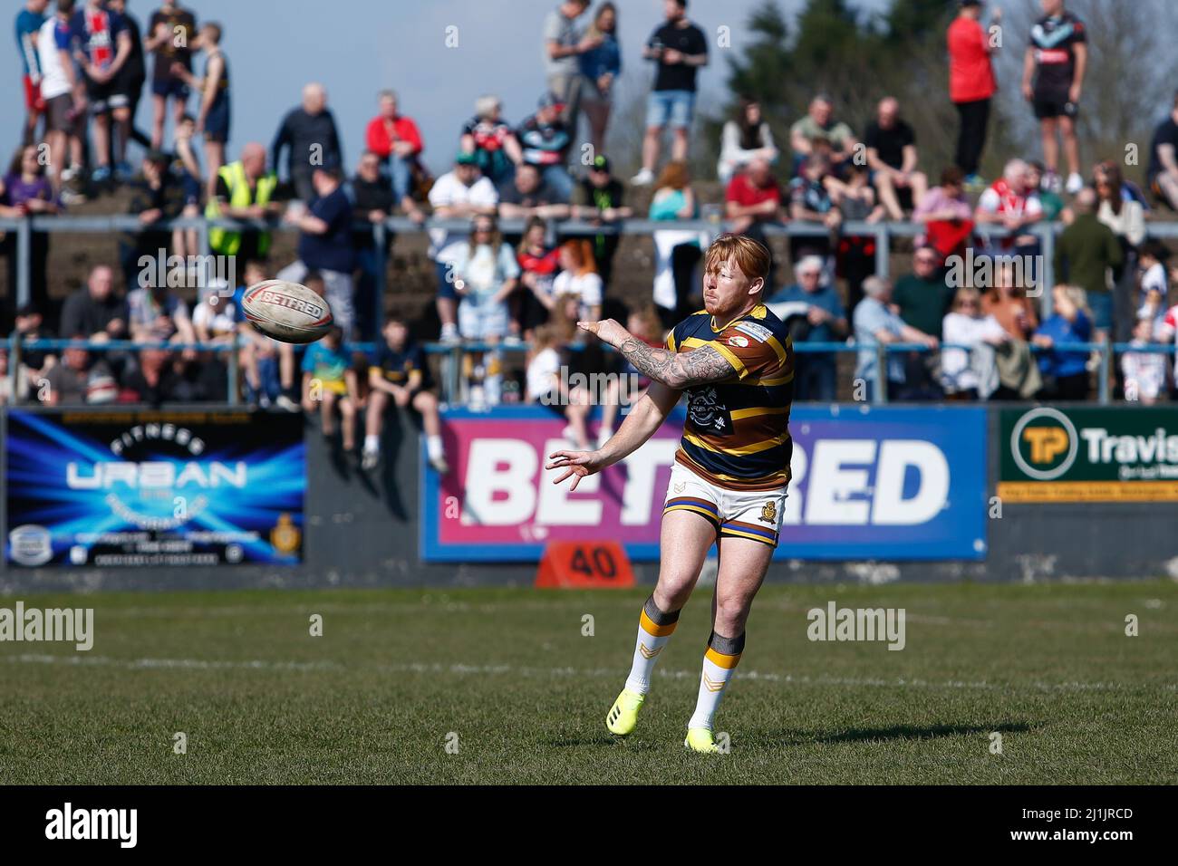 Liam McAvoy di Whitehaven si riscalda durante la Betfred Challenge Cup alla LEL Arena, West Cumbria. Data foto: Sabato 26 marzo 2022. Foto Stock