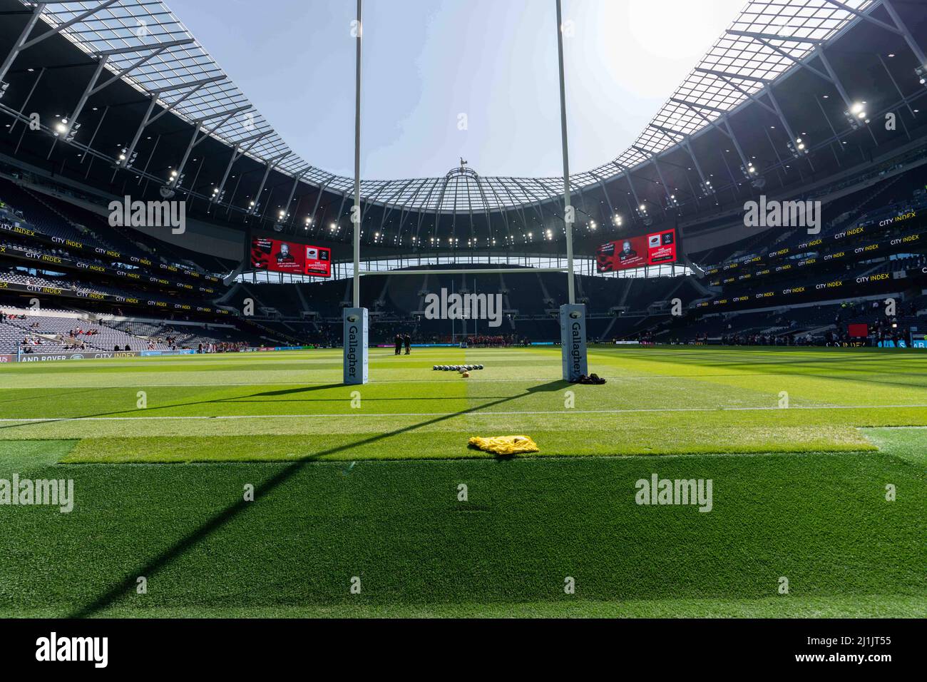 Ground View del Tottenham Hotspur Ground per oggi Saracens vs Bristol Bears. Foto Stock