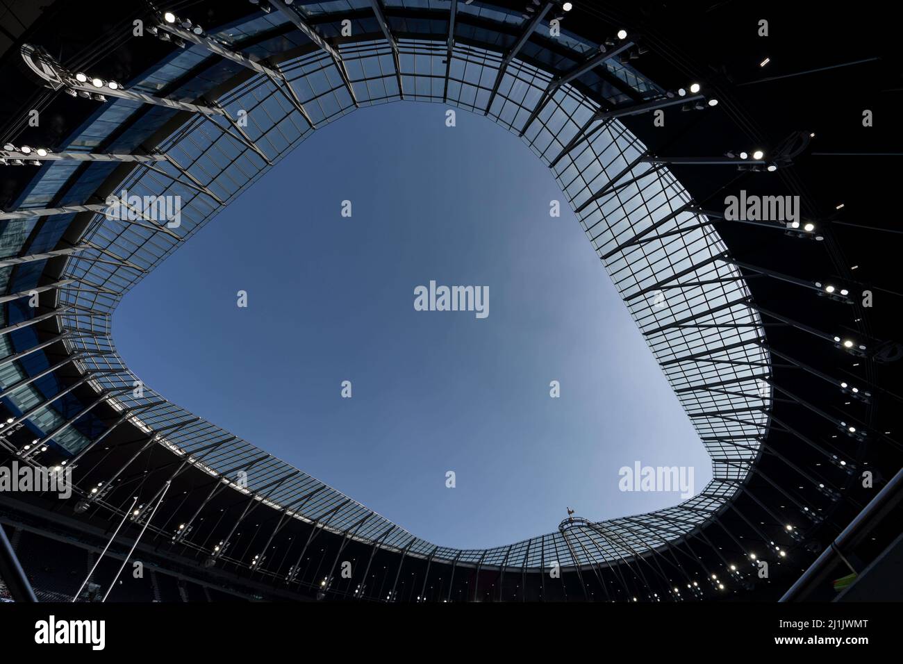 Ground View of the Tottenham Hotspur Ground for Today Saracens vs Bristol Bears. In London, Regno Unito on 3/8/2022. (Foto di Richard Washbrooke/News Images/Sipa USA) Foto Stock