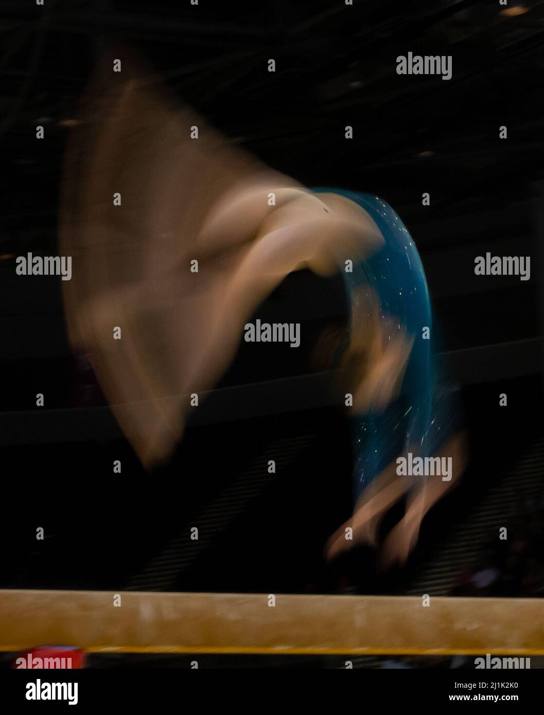 Liverpool, Regno Unito. 26th Mar 2022. 26th marzo 2022 ; M&amp;S Arena, Liverpool, Inghilterra; British Gymnastic Championships Day 3; Slow-mo di Lucy Robinson su Beam Credit: Action Plus Sports Images/Alamy Live News Foto Stock