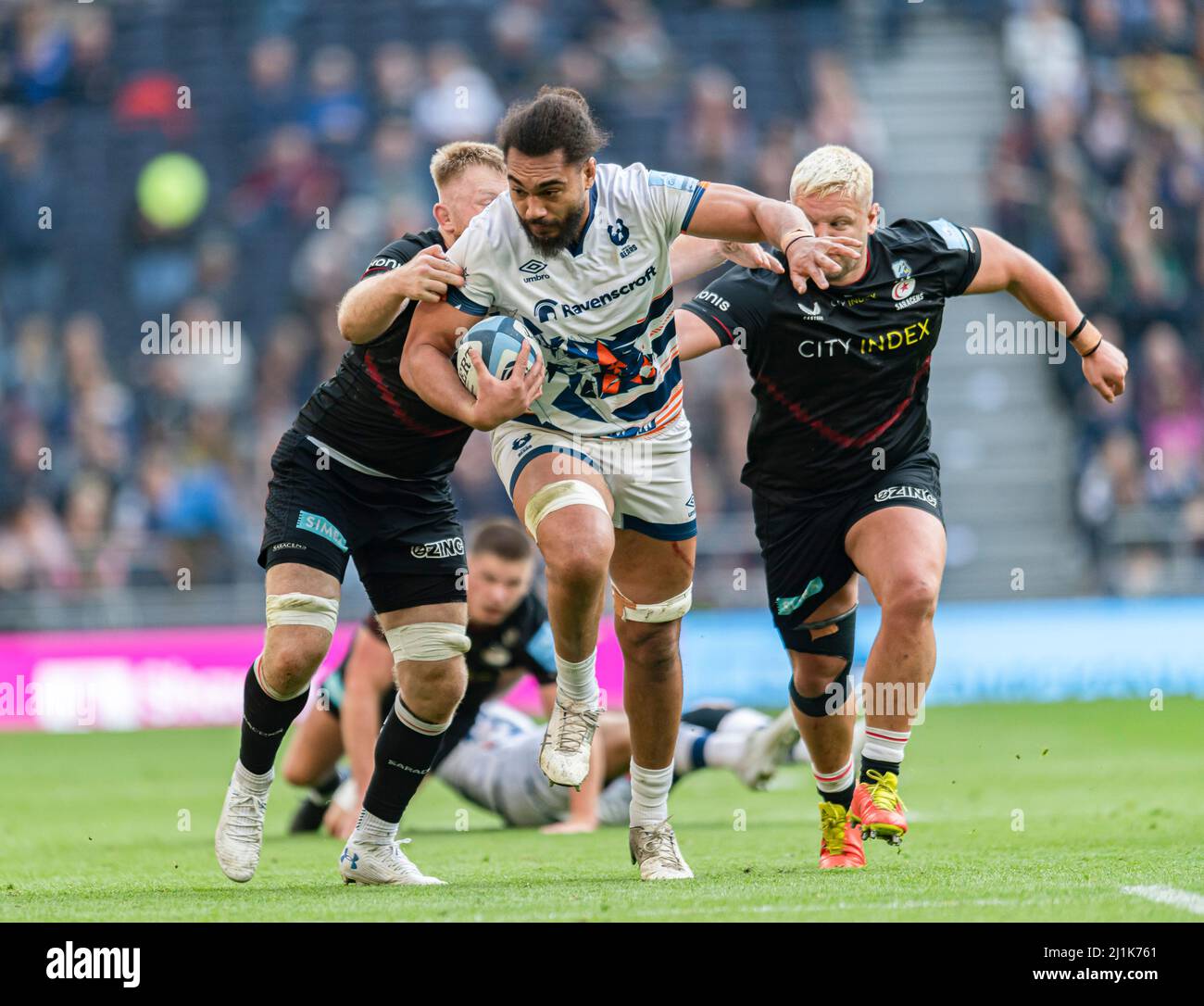 LONDRA, REGNO UNITO. 26th, Mar 2022. Chris VUI di Bristol Bears è affrontato durante Gallagher Premiership Rugby - Saracens vs Bristol Bears al Tottenham Hotspur Stadium sabato 26 marzo 2022. LONDRA INGHILTERRA. Credit: Taka G Wu/Alamy Live News Foto Stock