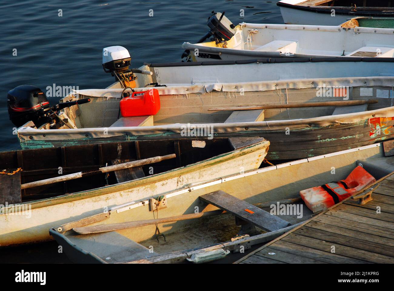 I gommoni sono ormeggiati in un porto di Rye, New Hampshire Foto Stock