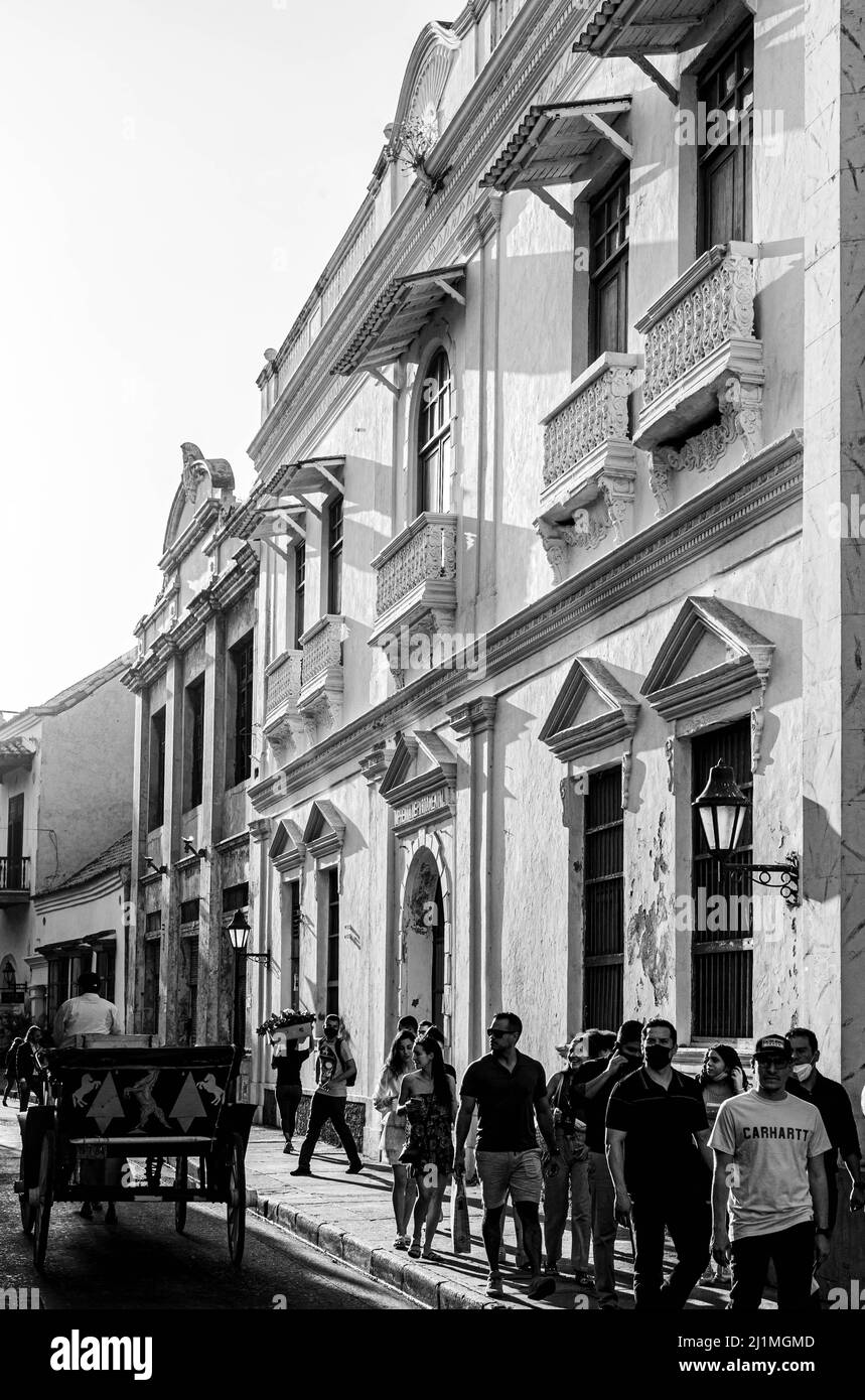 Scena stradale nel centro storico della città, Cartagena de Indias, Colombia. Foto Stock