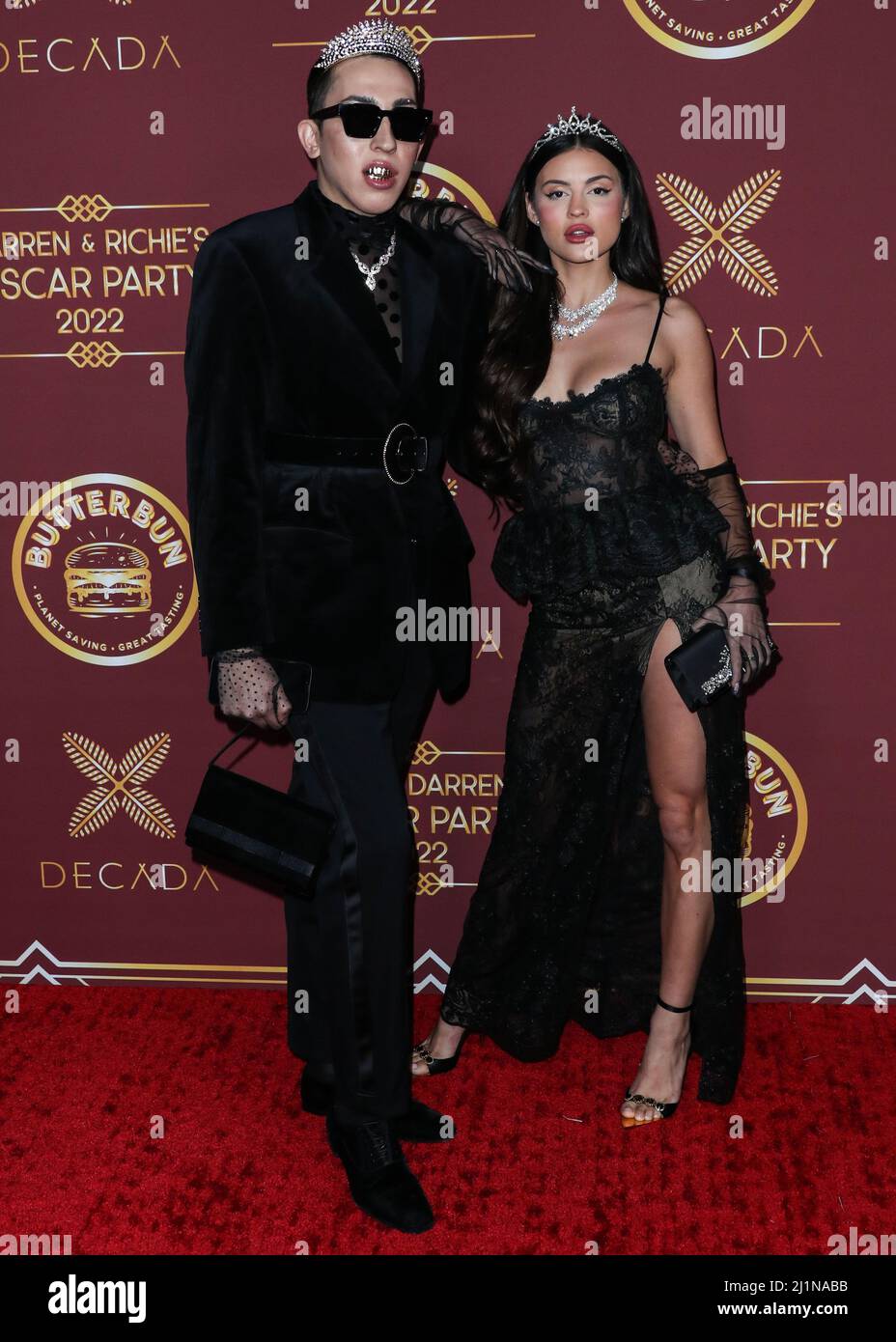 BEL AIR, LOS ANGELES, CALIFORNIA, USA - MARZO 26: Holly Scarfone arriva al Darren Dzienciol e Richie Akiva Oscar Party 2022 tenuto in una residenza privata il 26 Marzo 2022 a Bel Air, Los Angeles, California, Stati Uniti. (Foto di Xavier Collin/Image Press Agency) Foto Stock