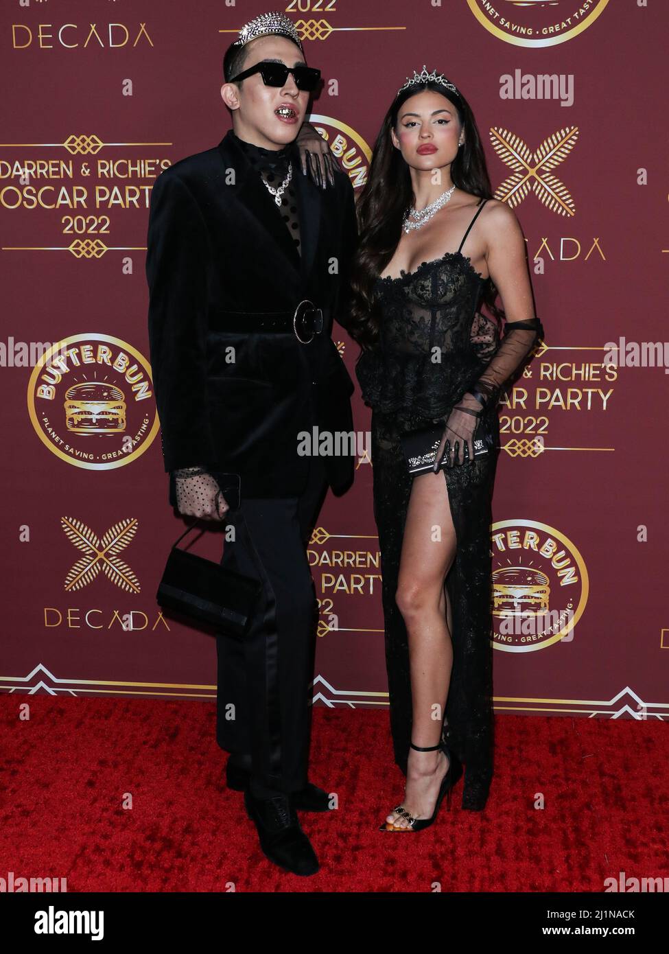 BEL AIR, LOS ANGELES, CALIFORNIA, USA - MARZO 26: Holly Scarfone arriva al Darren Dzienciol e Richie Akiva Oscar Party 2022 tenuto in una residenza privata il 26 Marzo 2022 a Bel Air, Los Angeles, California, Stati Uniti. (Foto di Xavier Collin/Image Press Agency) Foto Stock