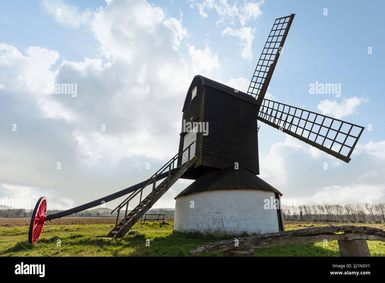 Pitstone Windmill, Ivinghoe, Pitstone, The Chilterns, Buckinghamshire, Inghilterra, Regno Unito. Foto Stock