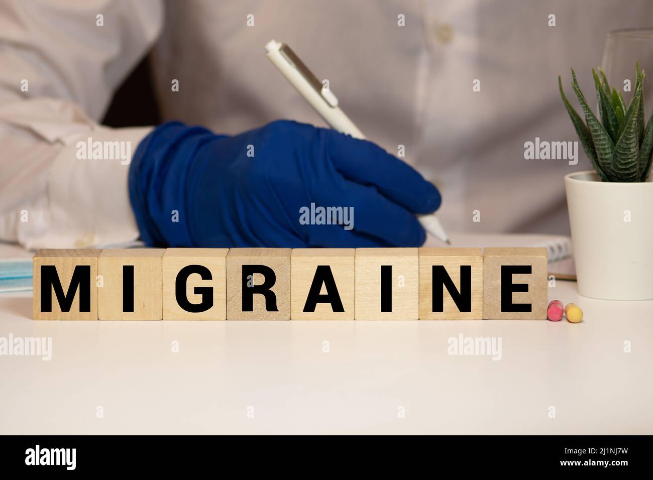EMICRANIA parola sul concetto del blocco, concetto medico Foto Stock