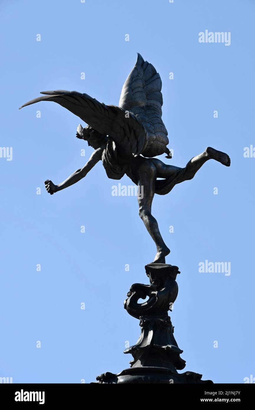 Shaftesbury Memorial Fountain erroneamente noto come la statua di Eros, Piccadilly Circus, Piccadilly, Londra. REGNO UNITO Foto Stock